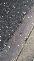 Un immeuble détruit par une énorme explosion, à Paris