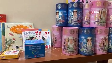 Diyanet İşleri Başkanı Erbaş, Mekke'de minik hacı adaylarıyla bir araya geldi