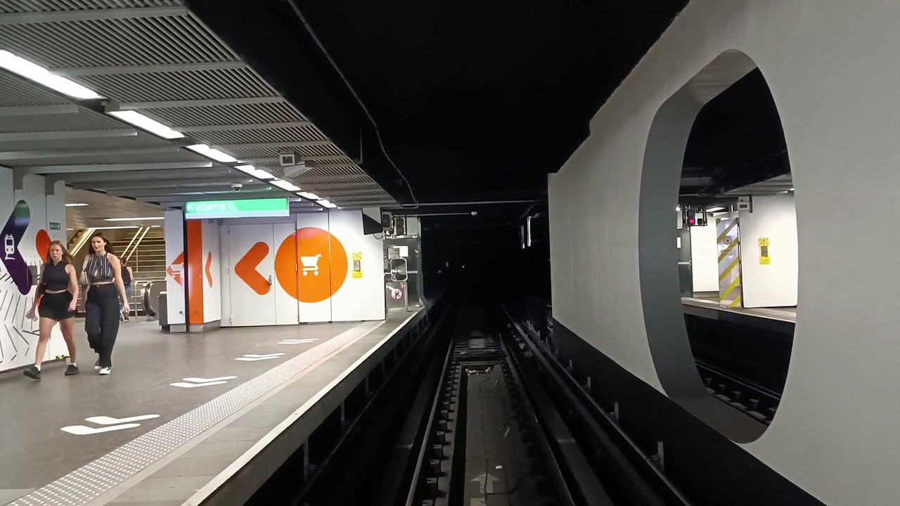 [Metro Cab Ride] Ligne B du métro de Lyon _ Charpennes - Charles Hernu ➡ Gare d'Oullins 1080p