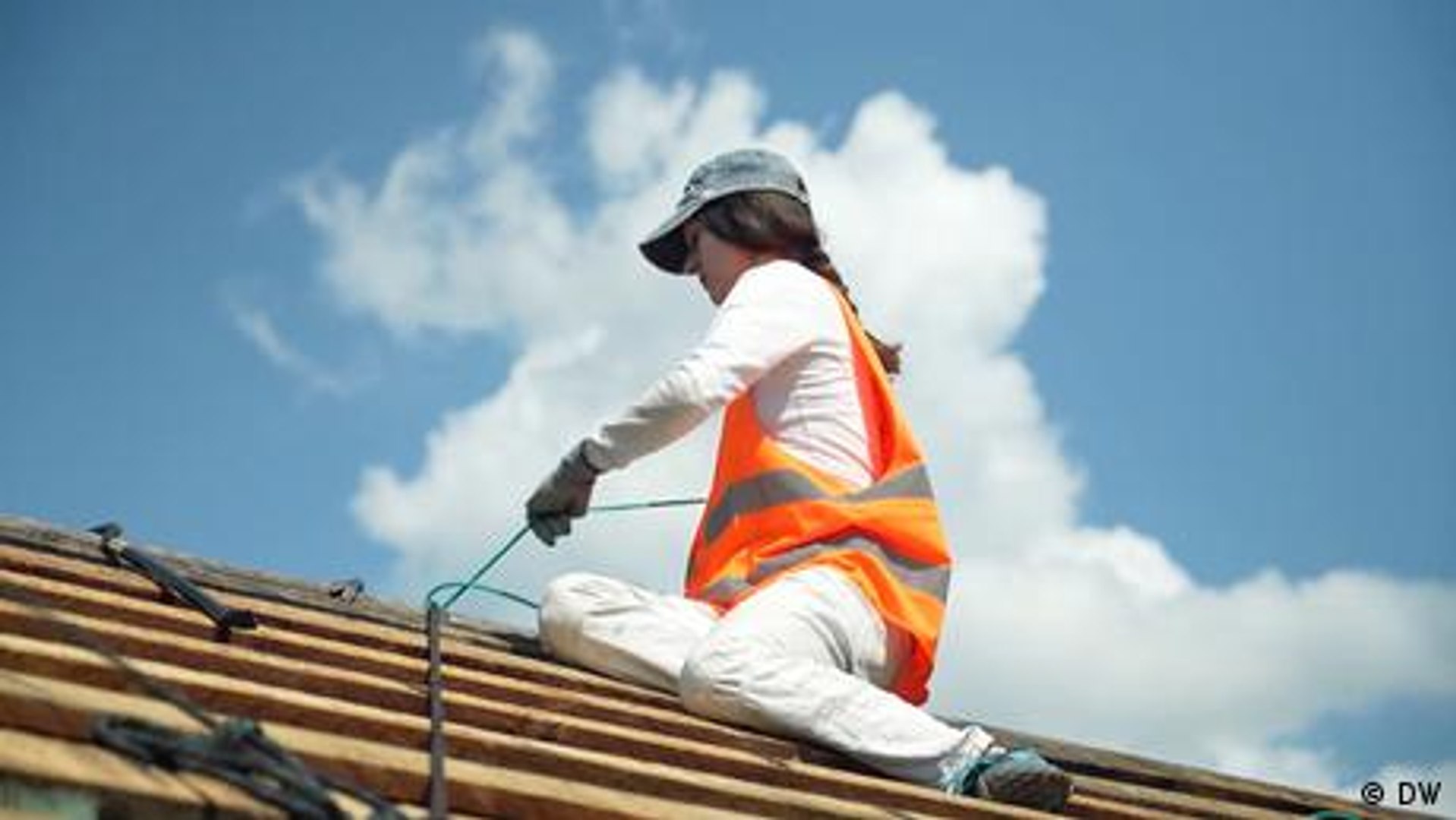 Ukraine: Rebuilding in a war zone