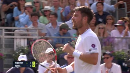 Queen's - Norrie sort Thompson et file en quarts de finale