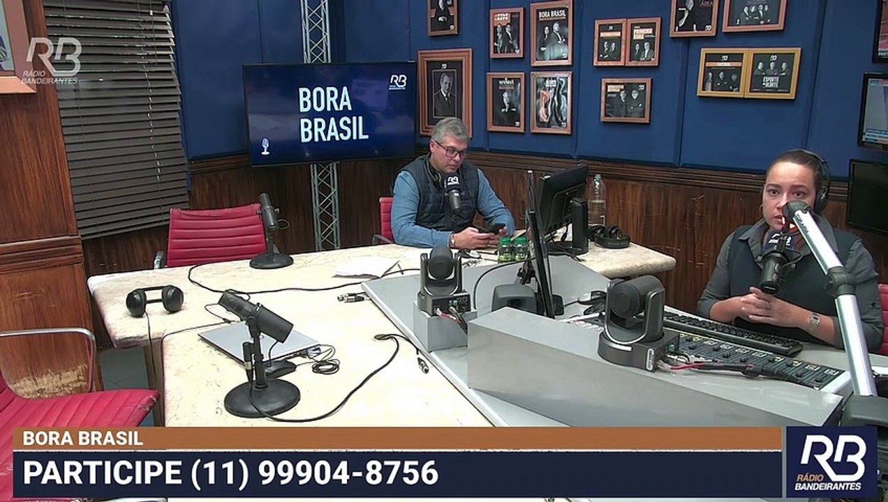 EXPLOSÃO de gás em Paris deixa prédios pegando FOGO