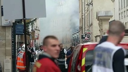 Explosão provoca colapso parcial de prédio em Paris e deixa feridos