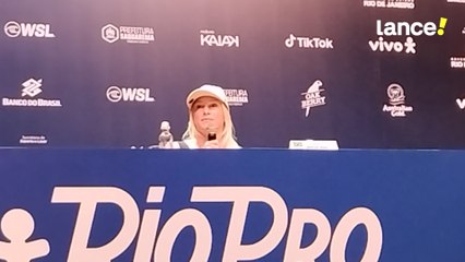 Tatiana Weston-Webb projeta apoio da torcida brasileira em Saquarema: ‘Entra na mente dos competidores’