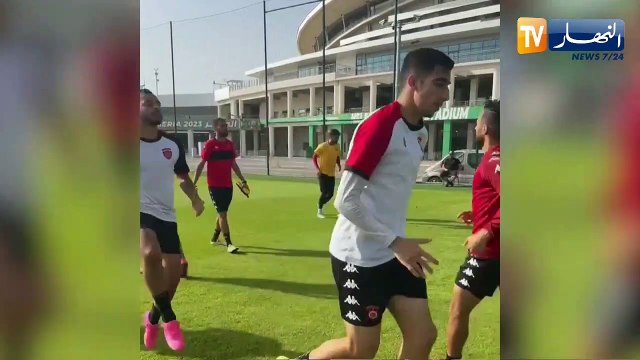 إتحاد العاصمة يواصل تحضيراته للداربي بملحق ملعب نيلسون مانديلا