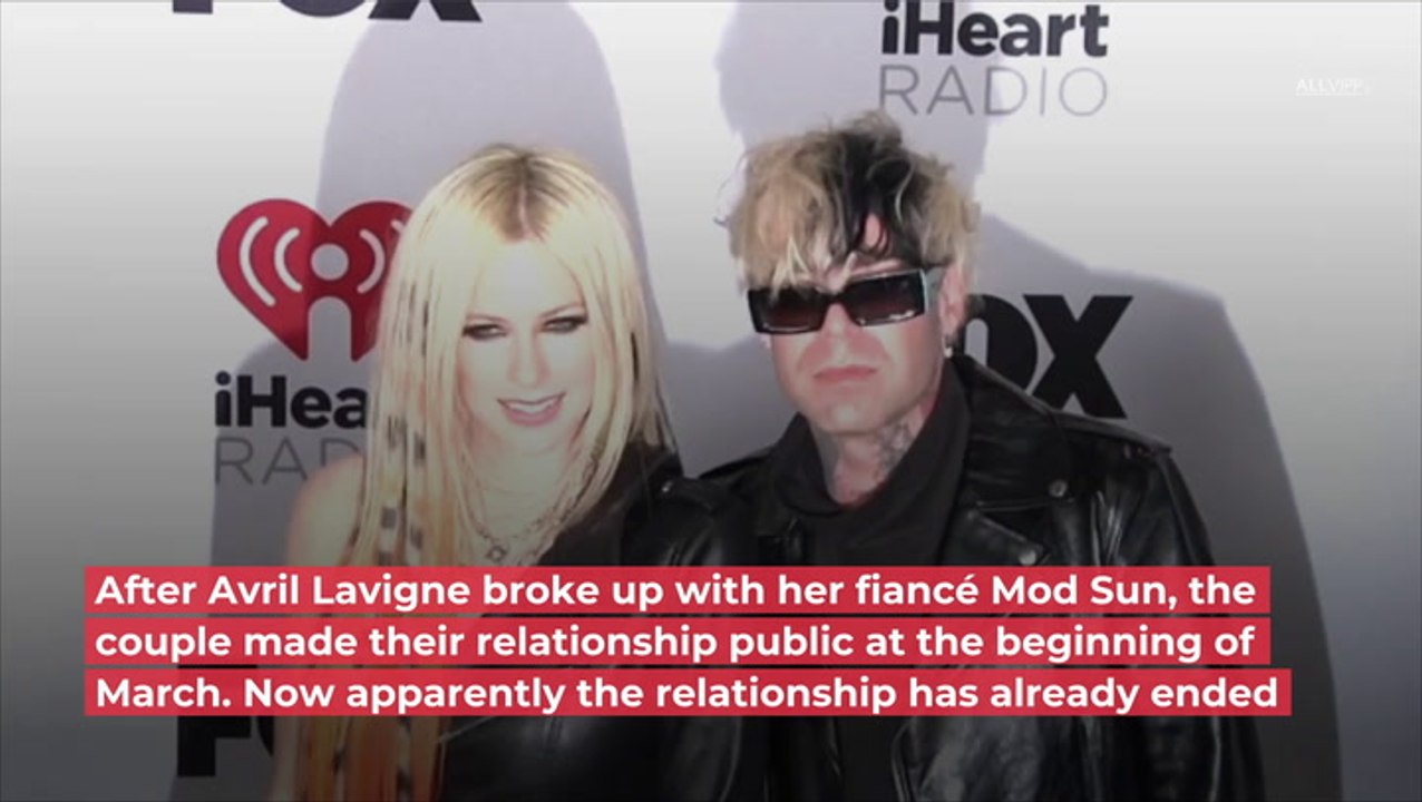 Avril Lavigne And Tyga Split