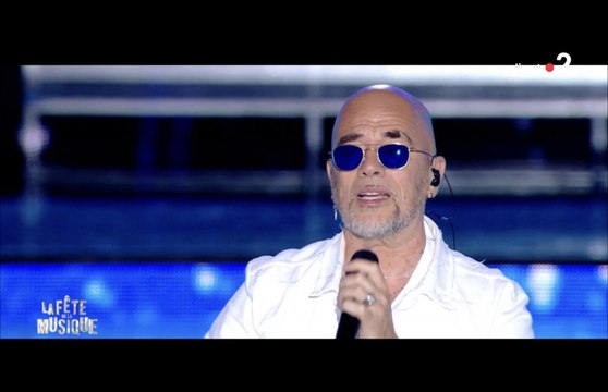 Pour Daniel Lévi : Pascal Obispo rend un bouleversant hommage au chanteur disparu