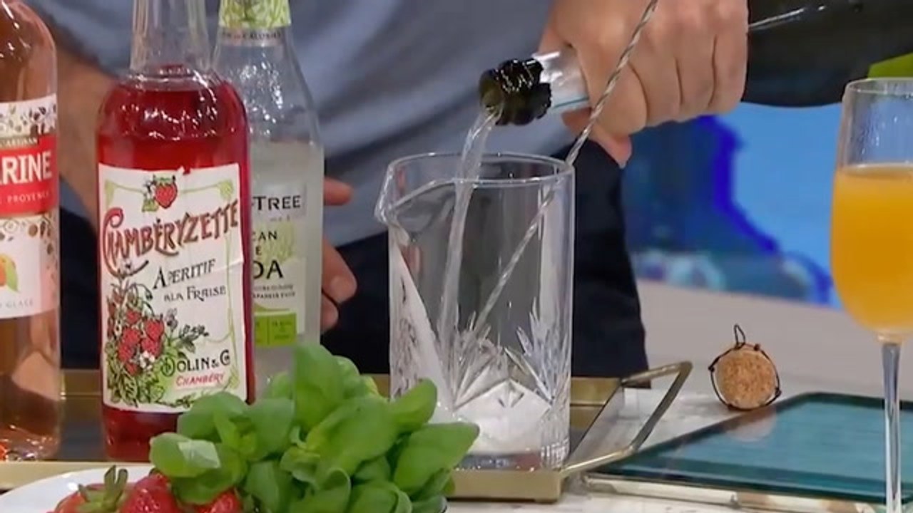 Holly Willoughby hits back at Eamonn Holmes after he claimed she didn't know names of This Morning crew