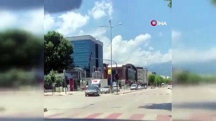 Bursa'da sahibinden kaçan koyun trafiği birbirine kattı