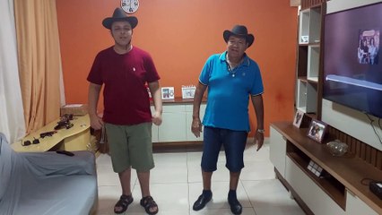 Luis Henrique e Vovô Valdivino Dançando Ai Que Saudades Me Dar