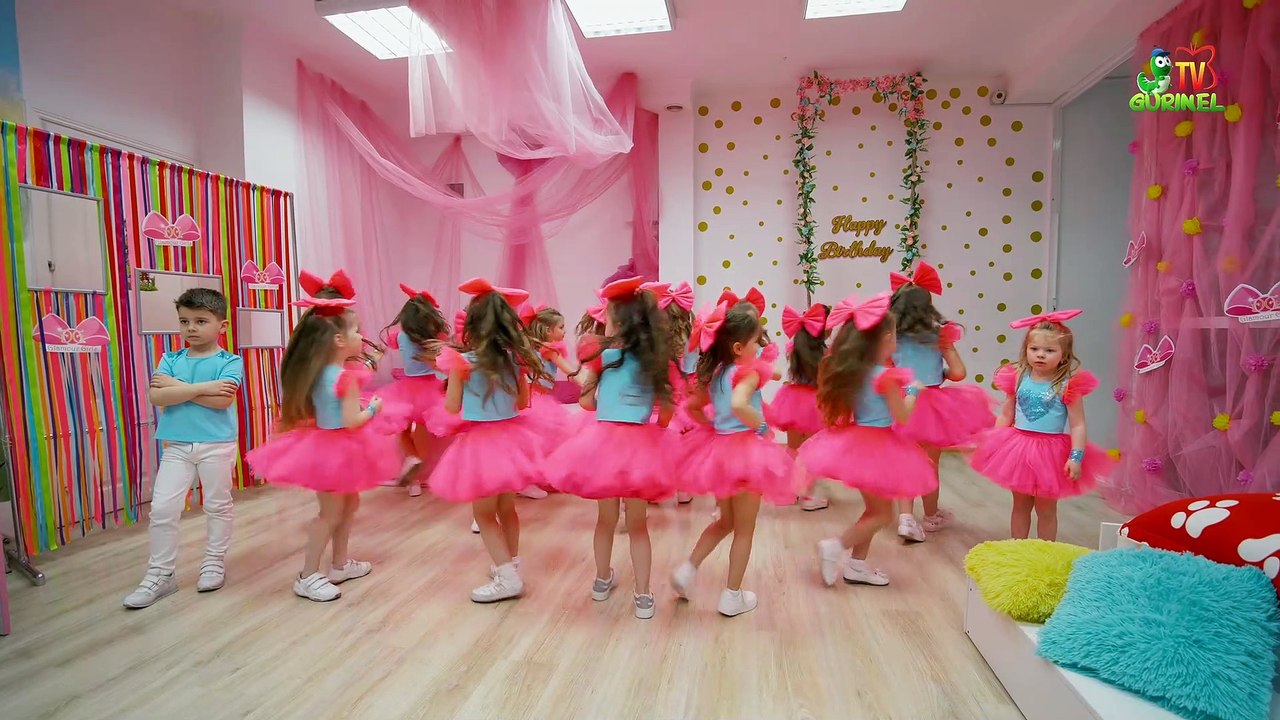 Picaturi Muzicale - Fete Glam