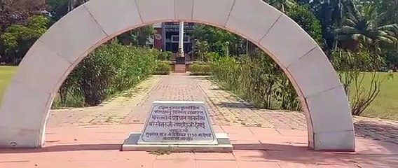 SURAT VIDEO : गुजरात के आर्किटेक्चर कॉलेज विद्यार्थियों की अरुचि का हो रहे है शिकार
