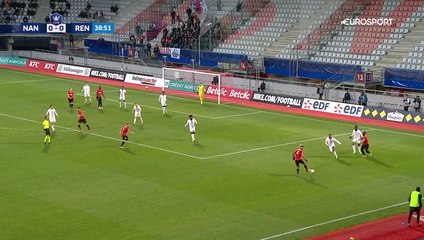 Un contrôle splendide... puis le trou noir : l'incroyable raté de Guirassy à bout portant
