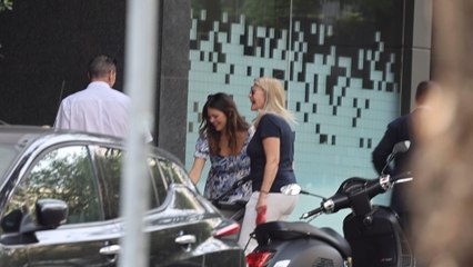 Isabelle Junot y su madre disfrutan de los primeros paseos de Philippa