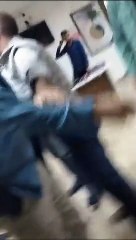 VASKİ Genel Müdürü ve Muhtar arasında yaşanan olayın görüntüleri