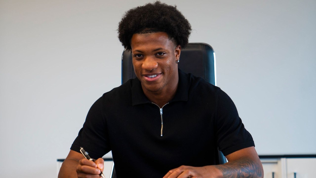 'Robust mit wahnsinnigem Torinstinkt': Ngankam verstärkt Frankfurt