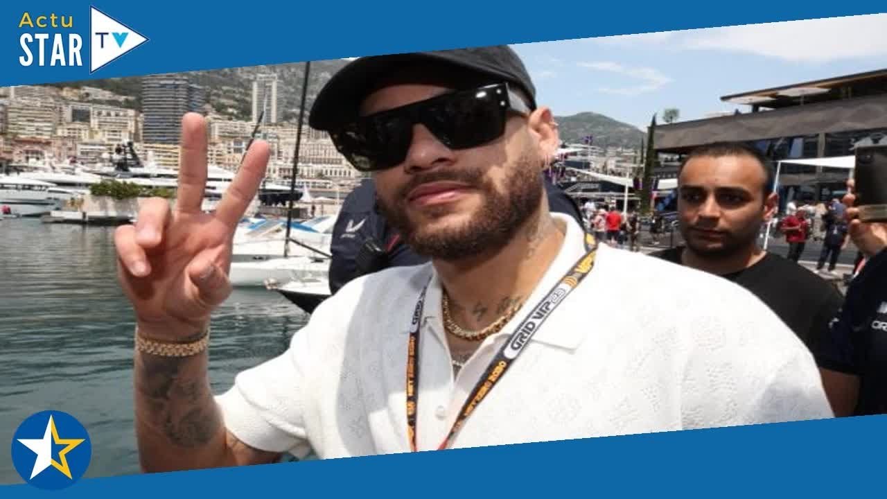 Neymar infidèle : la star du PSG présente ses excuses à sa chérie enceinte