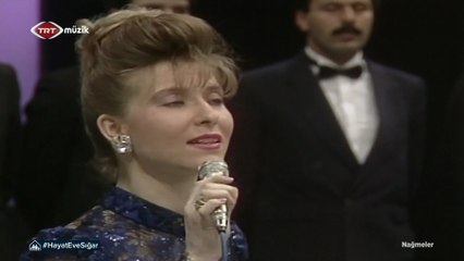 Ayşegül Durukan / Bir gün sevdiğimi anlayacaksın