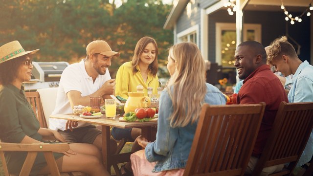 12 Outdoor Decorating Trends To Try In 2023