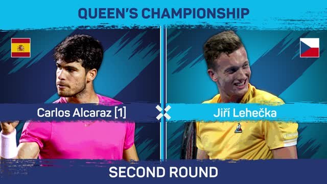 Alcaraz strolls into Queen's quarter-finals