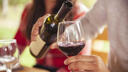 How to Write Wine Tasting Notes Like a Pro