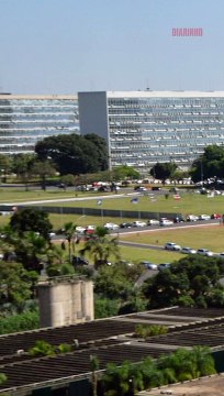 Governo federal lança concurso público, destroços de submarino são encontrados e mais