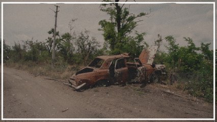 Z-Symbol und Tote in von ukrainischer Gegenoffensive rückerobertem Dorf