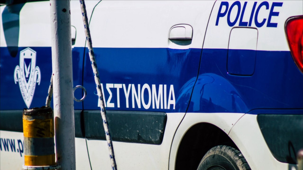 Zyprische polizei zerschlägt schleuserring