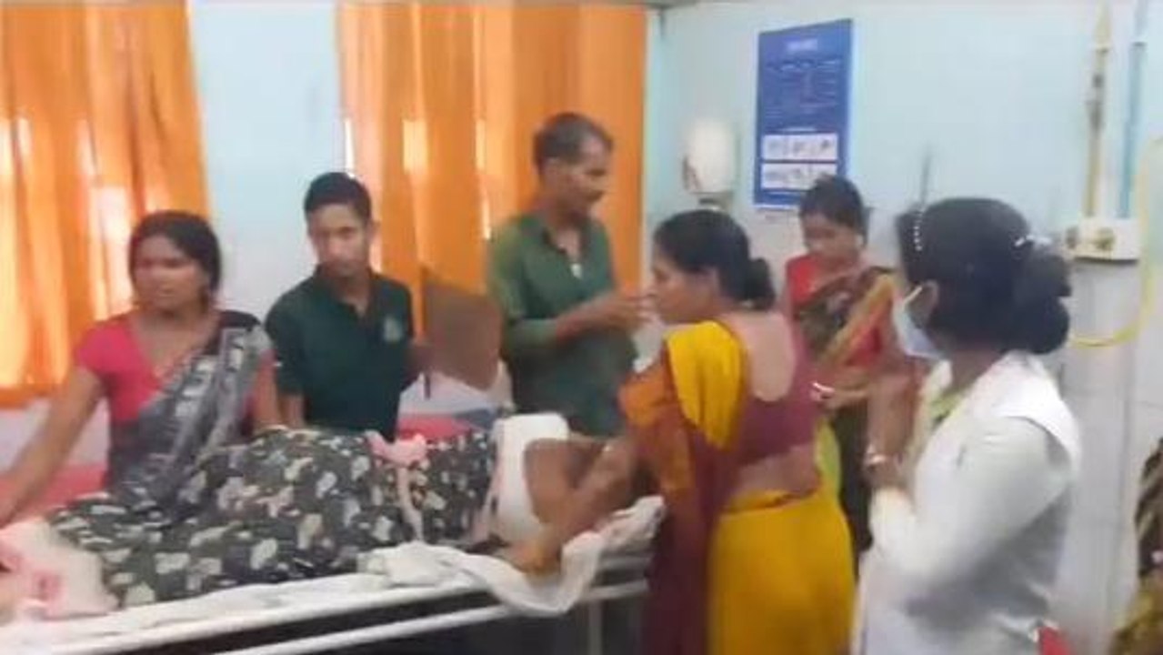 लखीसराय: छत से गिरकर महिला हुई जख्मी, सदर अस्पताल में भर्ती, परिजन चिंतित