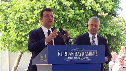 İmamoğlu, İbb Çalışanlarıyla Bayramlaştı: "İstanbul Belediye Başkanı Olmak Çok Özel Bir Durum. Allah'ın Bir Lütfu"