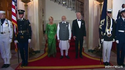 Télécharger la video: Modi e Biden, cena di Stato vegetariana per il premier indiano