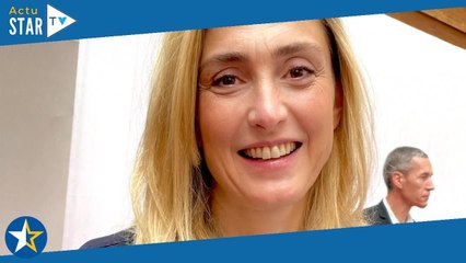 Julie Gayet très proche d'un réalisateur : révélations sur leur relation lorsqu'ils étaient étudiant