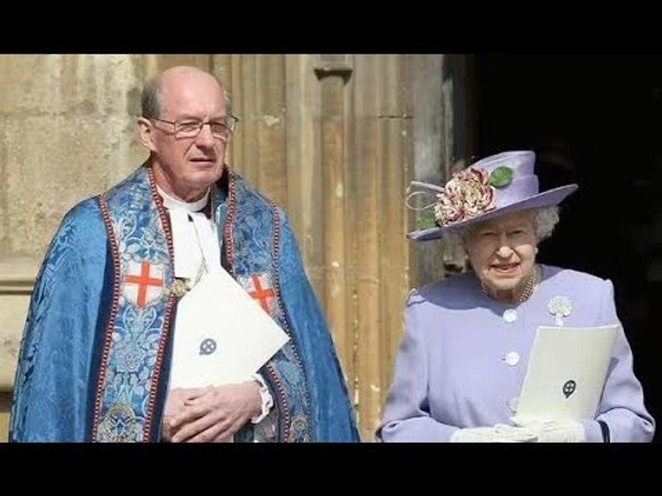 Il prete della regina Elisabetta II annuncia il ritiro dopo aver mantenuto la promessa di "accompagn