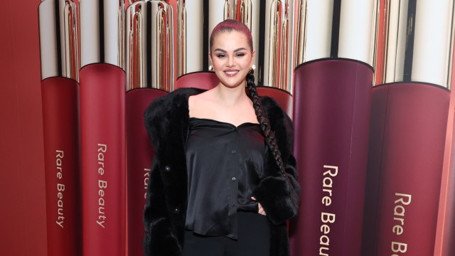 Selena Gomez Debuted New Blonde Hair While Posing Pantsless on Instagram