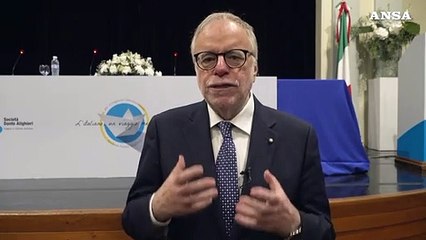 A Rosario il congresso della Dante Alighieri, il presidente: "Italiano lingua mondo"