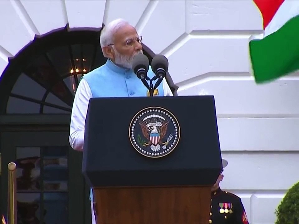 About 3 decades ago, I came to America as a common man. At that time, I had seen the White House from the outside. After becoming the PM, I've come many times, but today for the first time the doors of the White House have been opened for the Indian-Ameri
