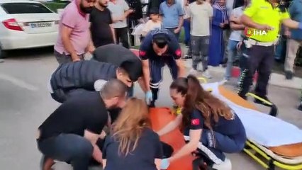 Otomobil ile çarpışan motosikletteki 2 kişi yaralandı