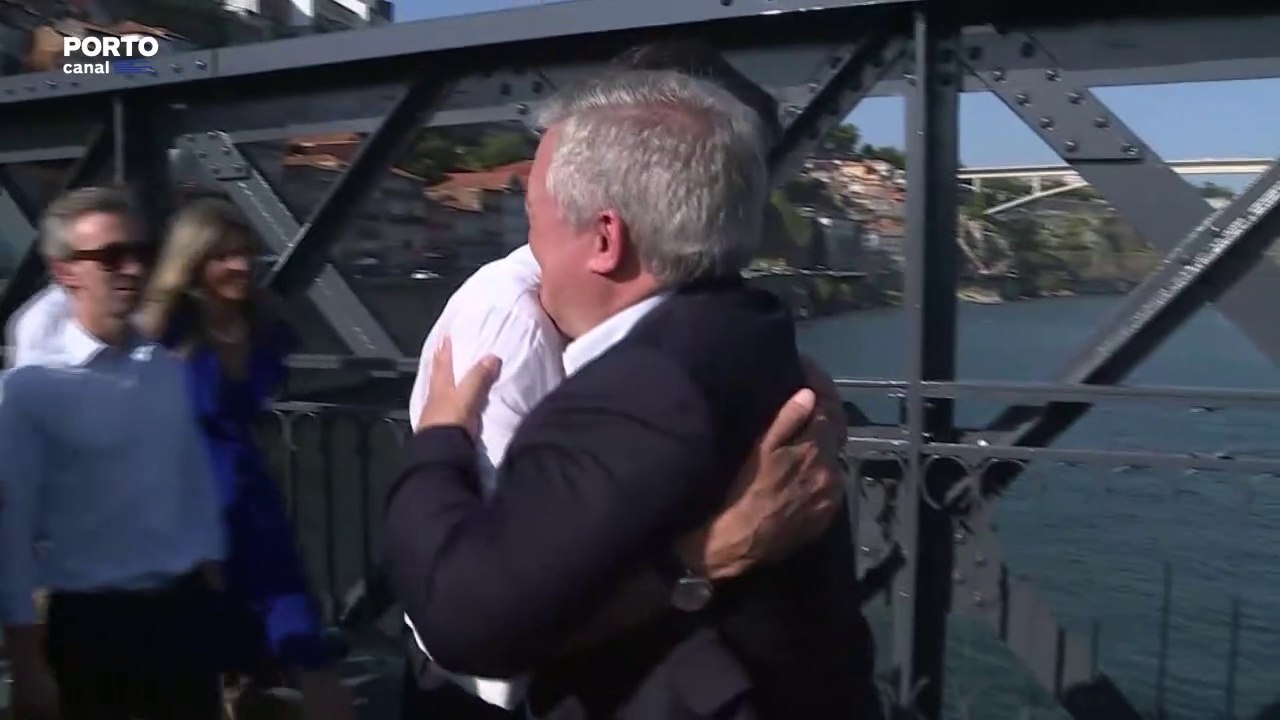 Autarcas do Porto e Gaia brindam ao São João e aos projetos em comum