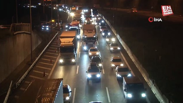 TEM’in Bolu geçişinde trafik durma noktasına geldi