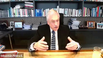 Sebastián Piñera: "Las democracias son como las bicicletas, para que estén estables deben avanzar rápido."