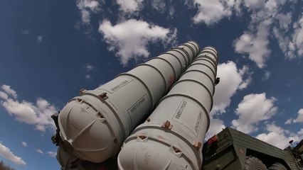 S-300: Tão bom que nem os russos conseguem se defender dele