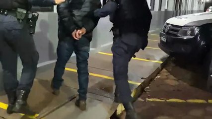 Homem que violou medida protetiva e danificou o carro da ex é detido pela Gpom no Santo Onofre