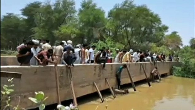 नहर में गिरे एक बच्चे का शव 17 व दूसरे का तीन किलोमीटर पर मिला शव