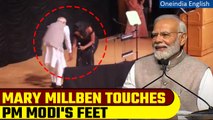 US singer Mary Millben touches the feet of PM Modi, sings the Indian national anthem | Oneindia News