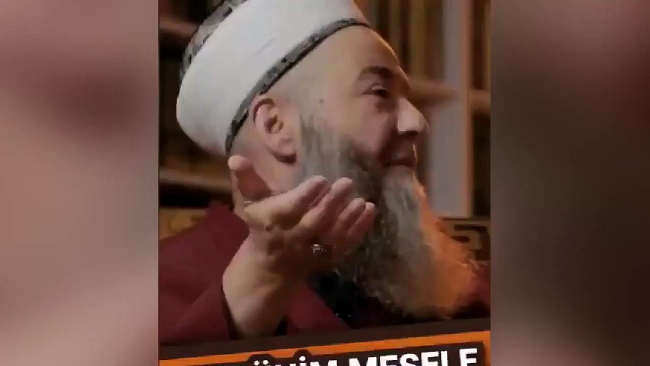 Cübbeli Ahmet'in evlilikte cinsellikle ilgili sözleri gündem oldu
