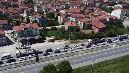Afyonkarahisar-Konya karayolunda bayram trafiği yoğunluğu