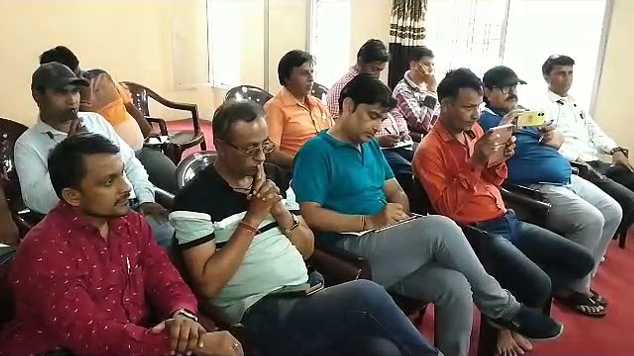 Watch VIDEO: Bad words of BJP MLA, said this for his own workers