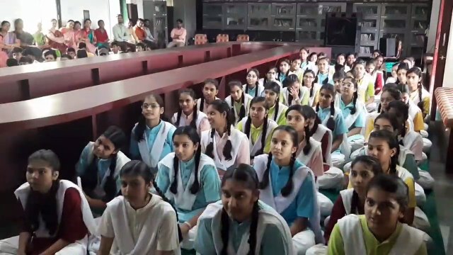 स्कूली विदयार्थियों को बताए सायबर अपराध से बचाव के तरीके
