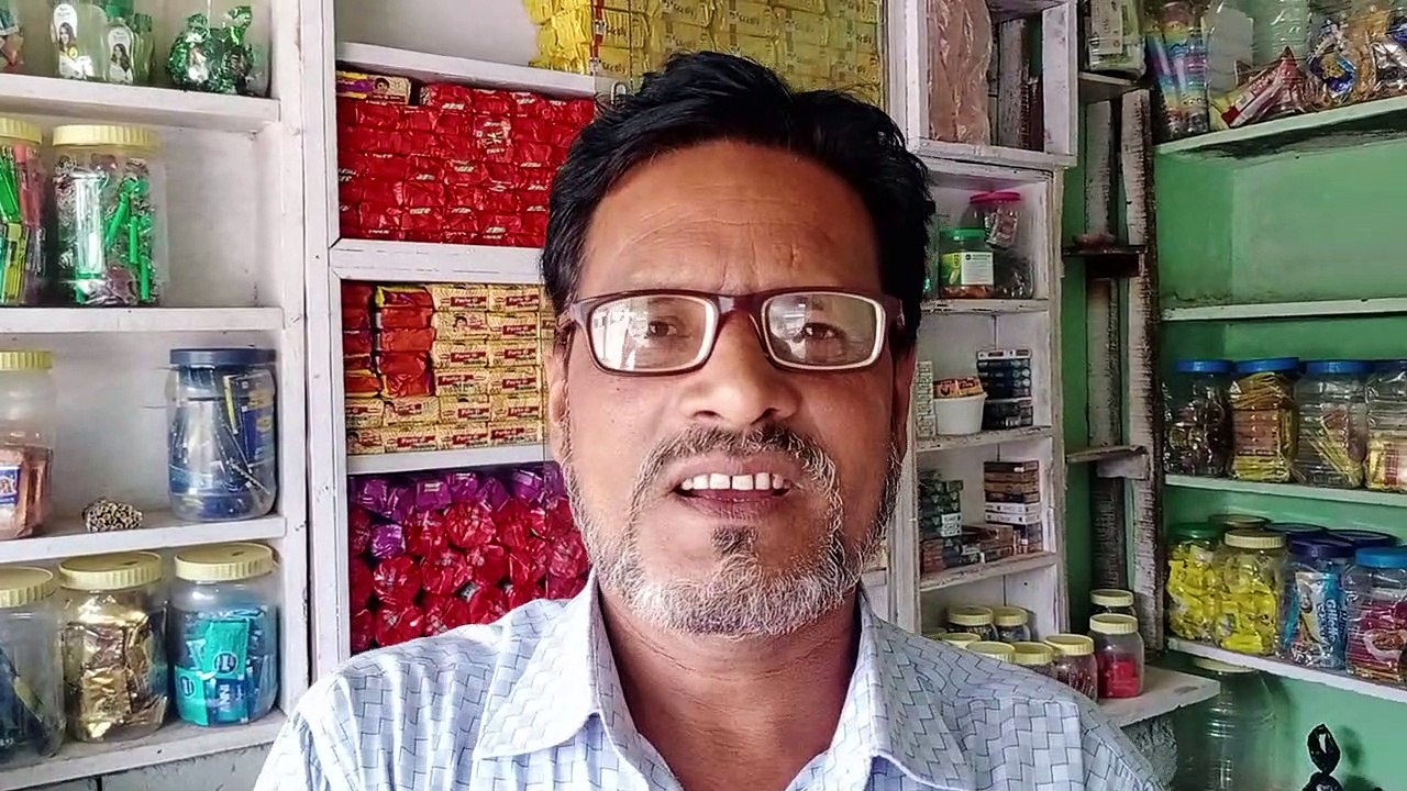 तोड़फोड़ प्रभावितों के विस्थापन के लिए है सैकड़ों एकड़ जमीन,  प्रयास करते तो बस जाता बाजार