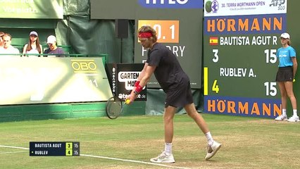 Halle - Rublev ne laisse aucune chance à Bautista Agut